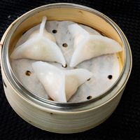 Crab dumpling