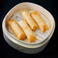 Shrimp spring rolls