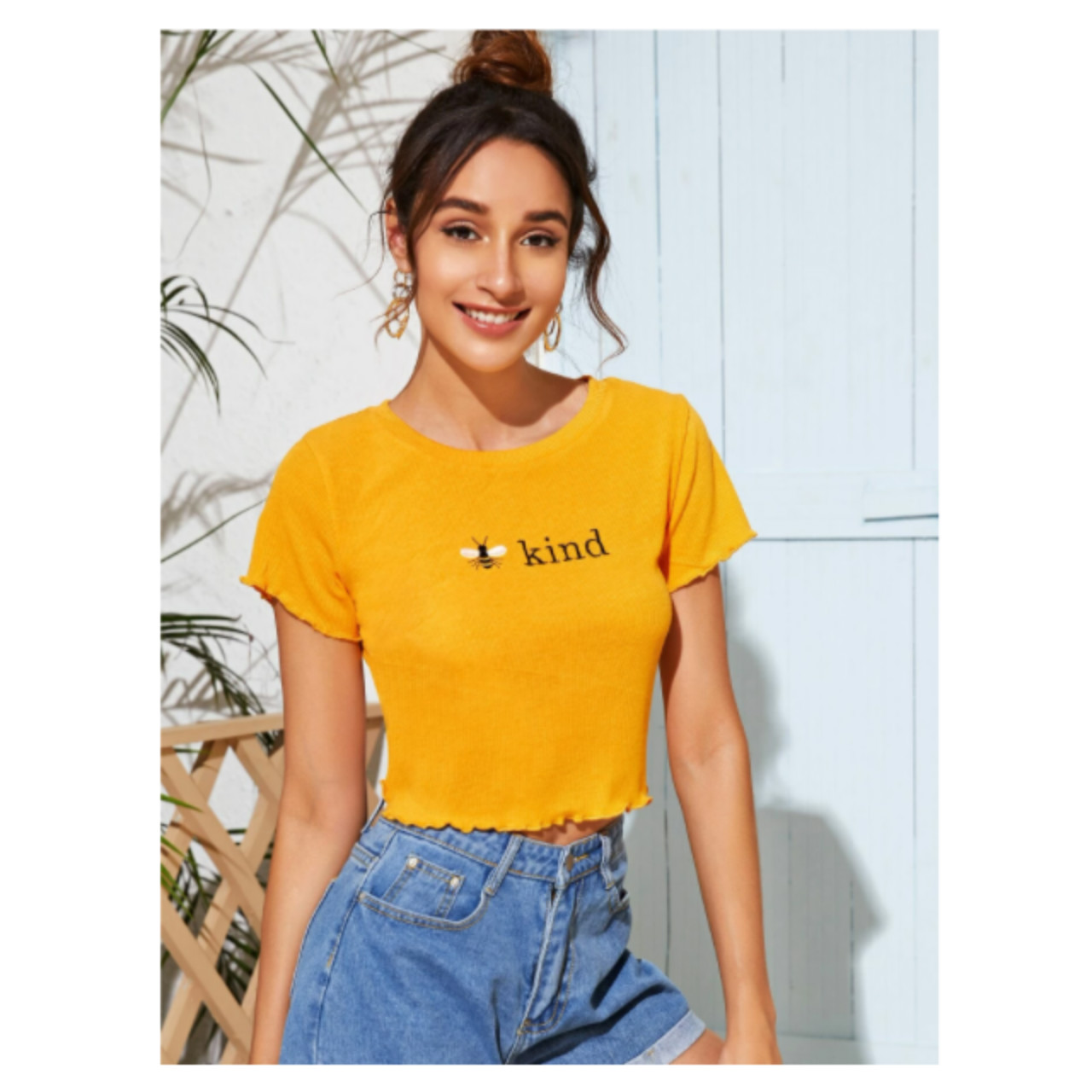Bee & letter embroidery lettuce trim ribbed tee s