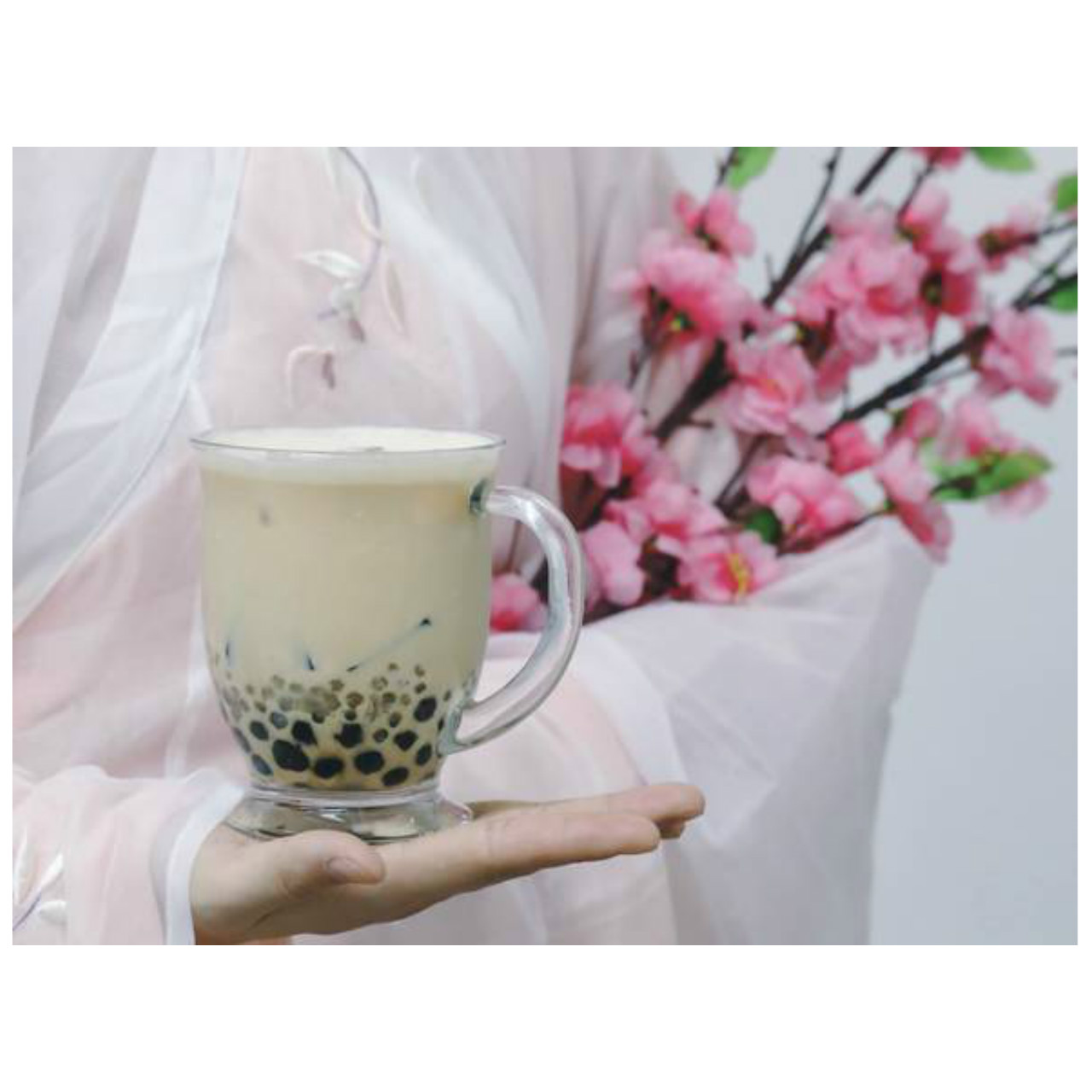 Black milk tea with herbal jelly and pearls 700ml